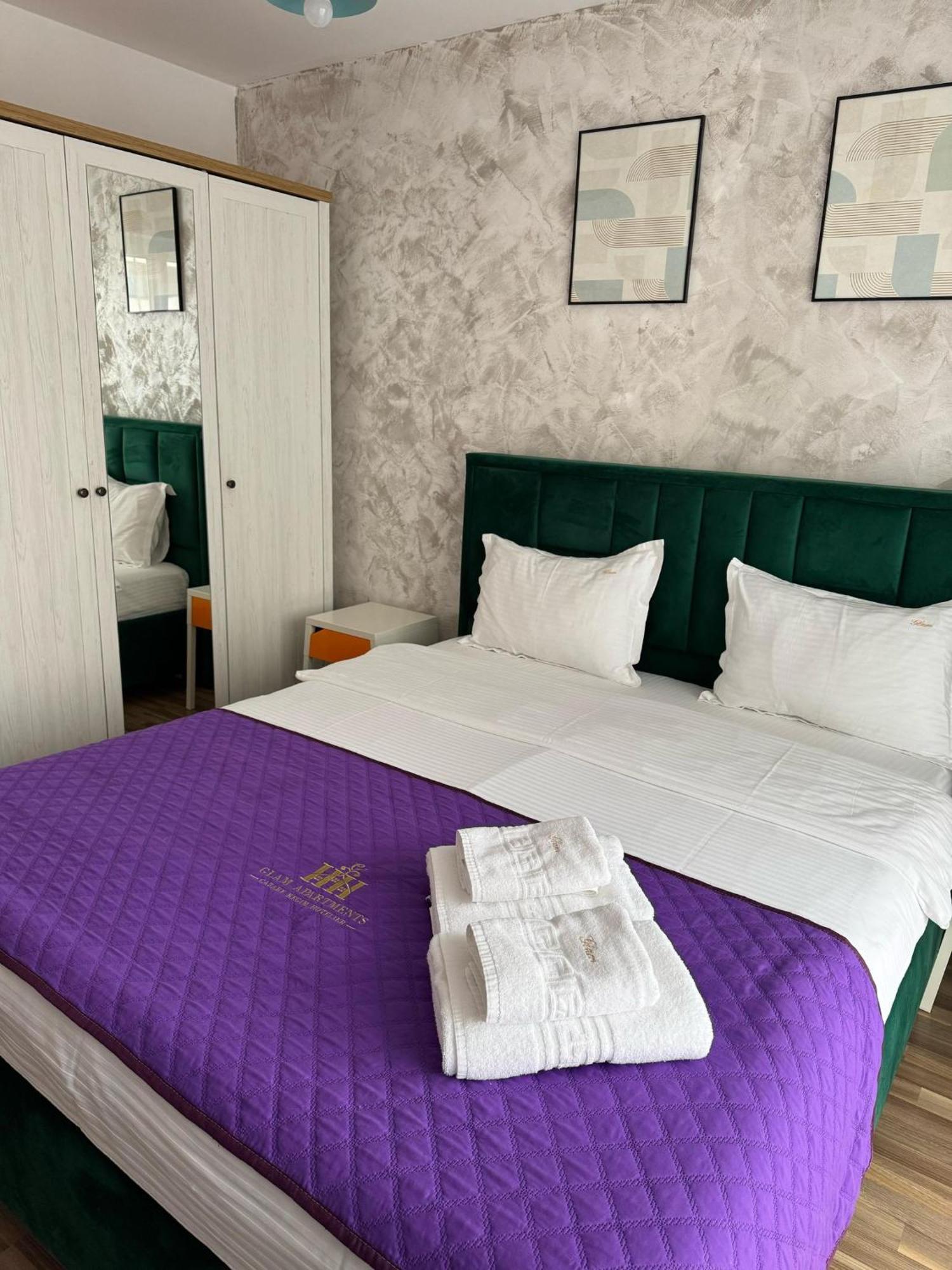 Apartament Luxury Glam Coresi Mall Area