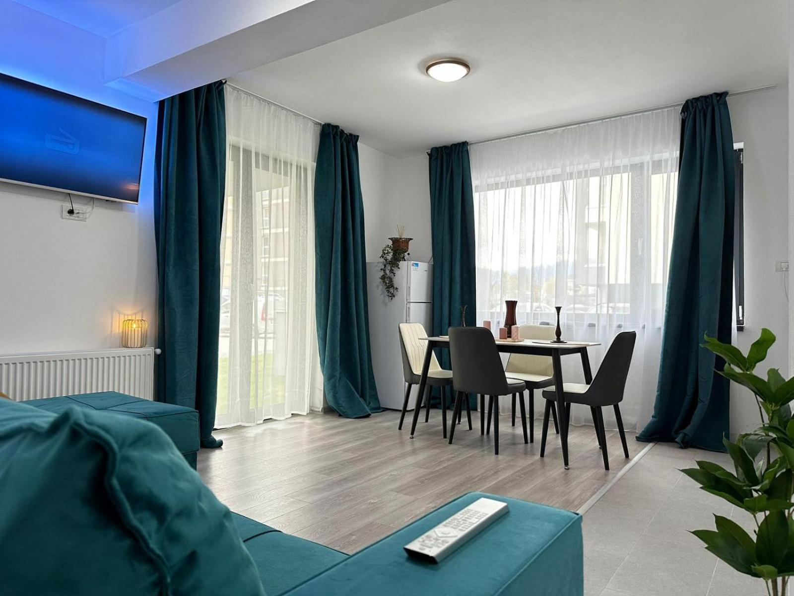 Apartament Luxury Glam Coresi Mall Area Brașov