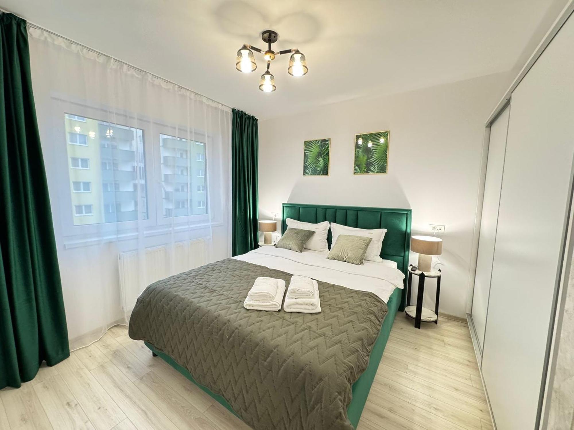 Luxury Glam Coresi Mall Area Apartament Brașov